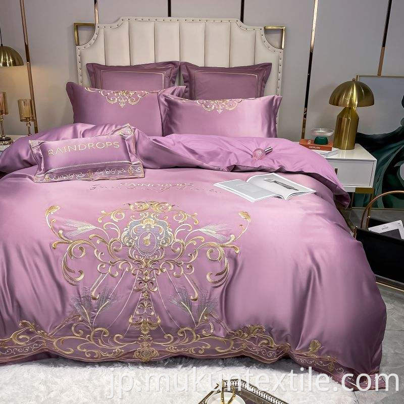  Cotton Embroidery Bedding Set